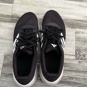 ☁️ADIDAS CLOUD FOAM ATHLETIC SHOES SIZE 11 BLACK GREAT CONDITION!